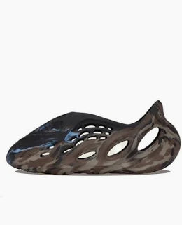 adidas Yeezy Foam RNR MX Cinder