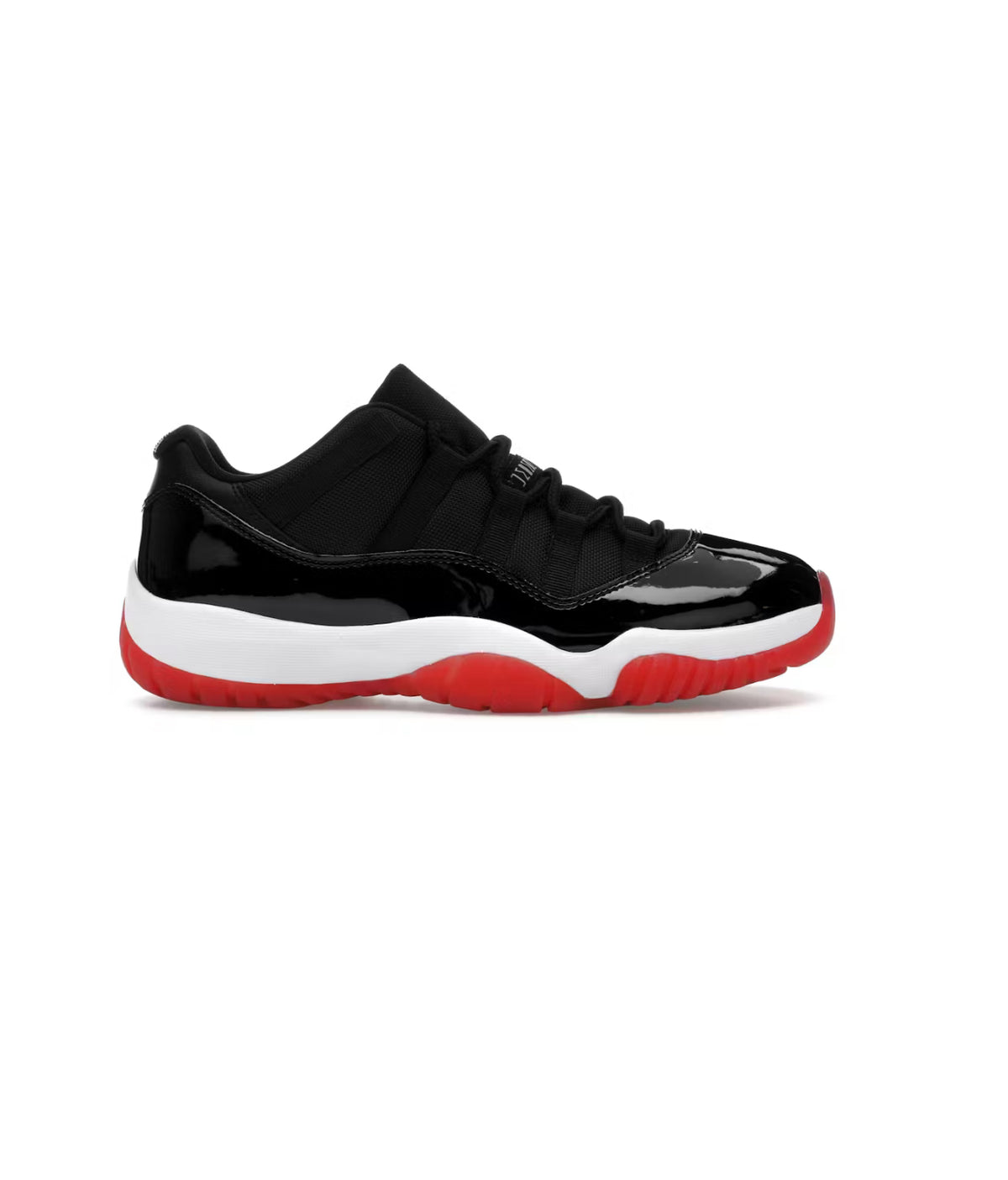 Jordan 11 Low ‘Bred’
