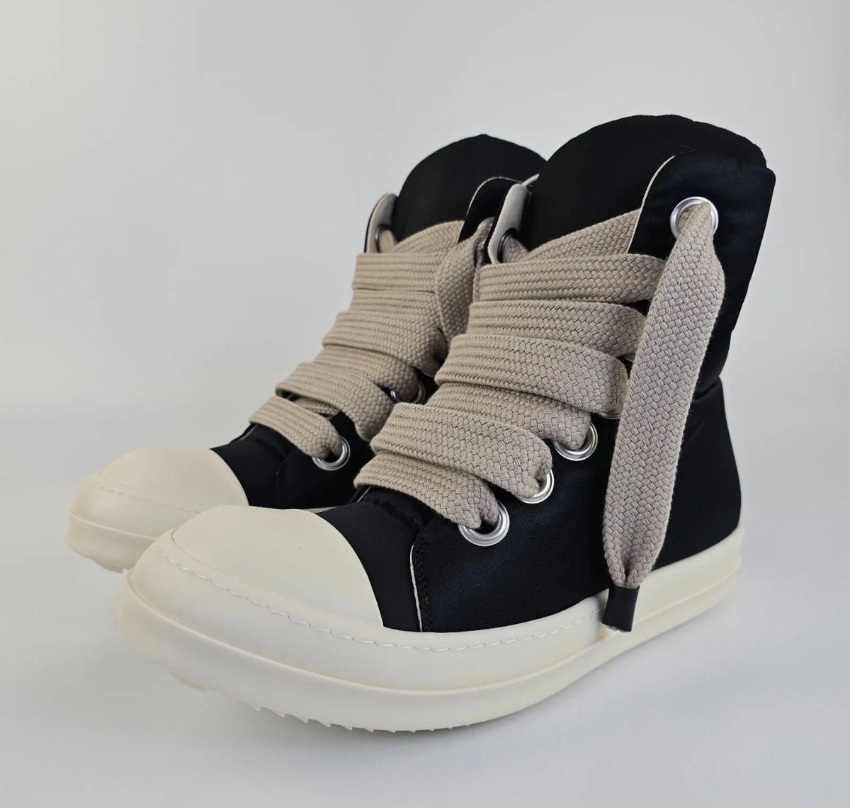 Rick Owen’s Jumbo Lace ‘Black’