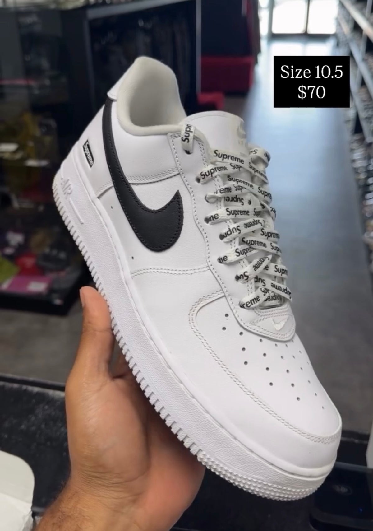 Nike Air Force ‘Supreme’